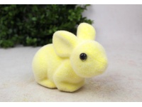 Dekoracja wielkanocna styropianowy ZAJĄC flokowany 16x10x8 cm ŻÓŁTY