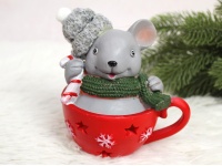Figurka ceramiczna MYSZKA W KUBKU świecąca LED 12x11x9 cm (32288-1)