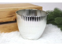 l Osłonka, doniczka dekoracyjna karbowana SREBRNA plastik 13x11 cm