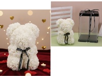 Miś, niedźwiadek z białych piankowych róż w pudełku z czarną kokardą 28 cm