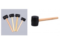 Młotek gumowy z drewnianym trzonkiem 650g 26x10 cm