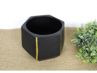 Osłonka ceramiczna sześciokąt z złotym rantem 27x15 cm CZARNA