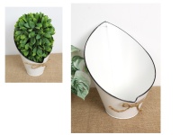 Osłonka metalowa ASYMETRYCZNA z kokardką 30x23x9 cm biało-czarna