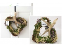 Wieniec, wianek SERCE mech, gałązki, suszone kwiaty 21x4 cm