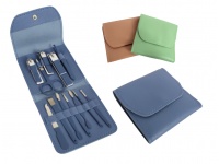 Zestaw do manicure w etui z ekoskóry 12 elementów - mix kolor